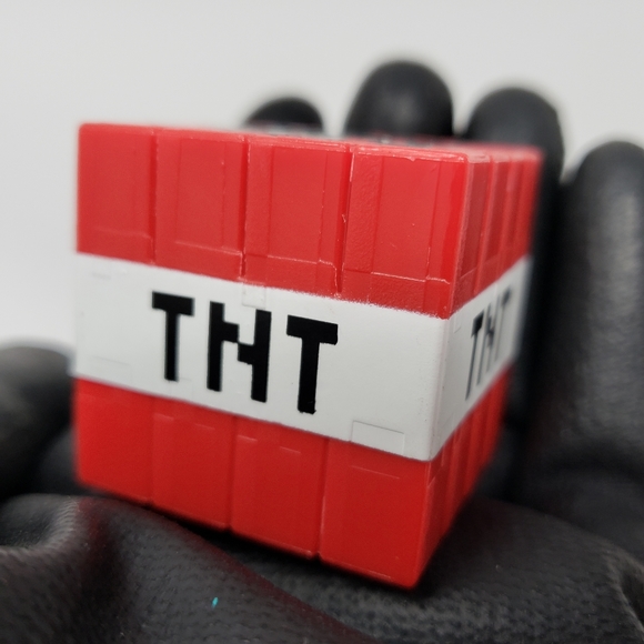 Minecraft Toy TNT Blocks Figures Lot - Picture 6 of 16